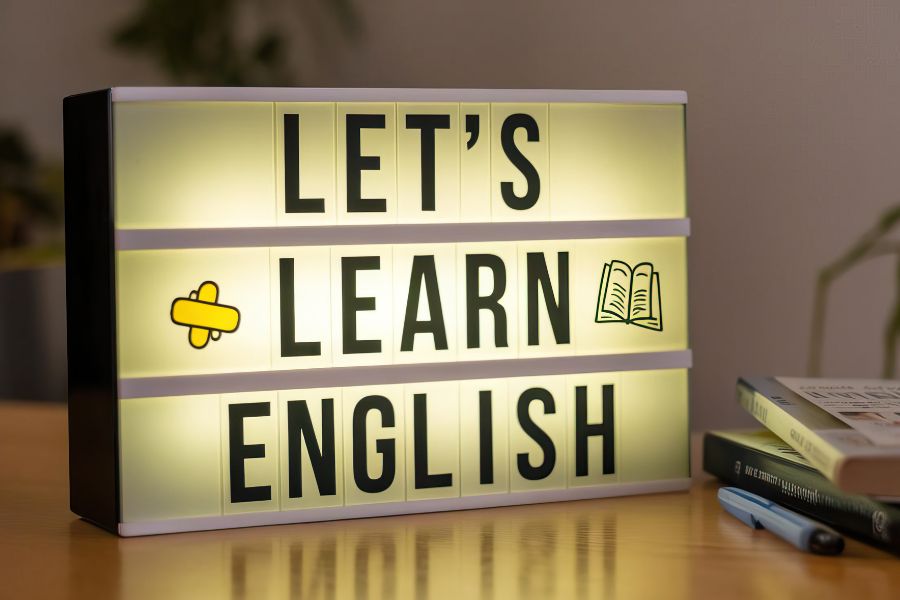 Why is Choosing the Right IGCSE English Course Important?