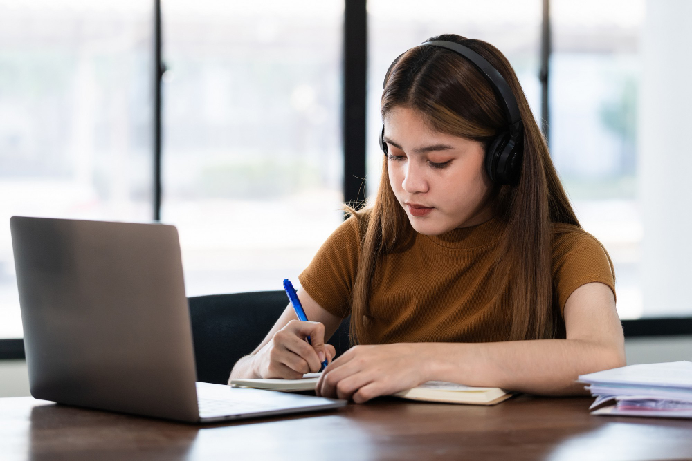 Best Online A Level Online Classes – Study Anywhere!